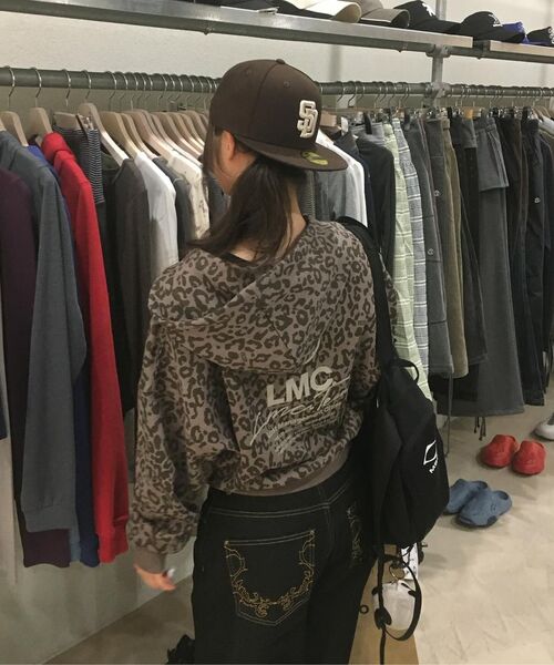 LMCの「WM SIGNATURE COMBO ZIP-UP HOODIE ivory(パーカー・レディース・その他・S/M)」の6枚目の写真