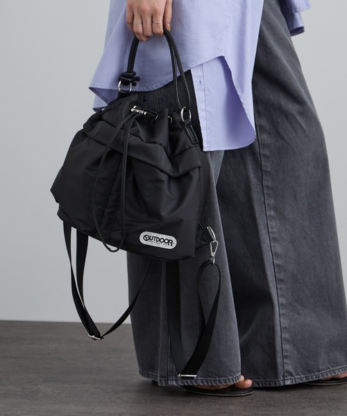 OUTDOOR PRODUCTS（アウトドアプロダクツ）の「【OUTDOOR PRODUCTS for SALON】別注ミニリュック（バックパック/リュック・レディース・ブラック/ベージュ・FREE）」の2枚目の写真