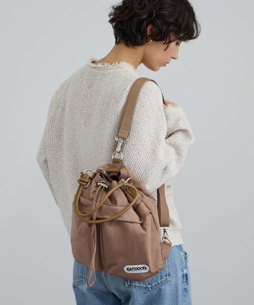 OUTDOOR PRODUCTS（アウトドアプロダクツ）の「【OUTDOOR PRODUCTS for SALON】別注ミニリュック（バックパック/リュック・レディース・ブラック/ベージュ・FREE）」の4枚目の写真