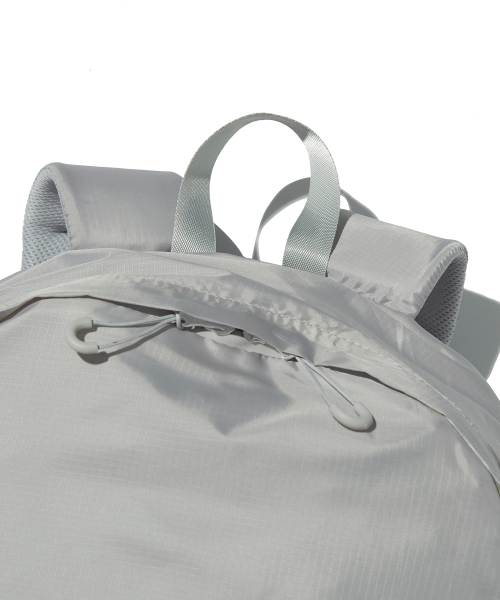 suade（スエード）の「RIPSTOP DAYPACK [LIGHT GRAY]（バックパック/リュック・レディース・その他・FREE）」の5枚目の写真