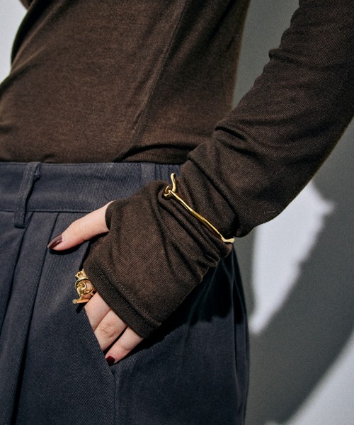 HANNE（アン）の「ループブレスレット（ブレスレット・レディース・ゴールド/シルバー・FREE）」の2枚目の写真