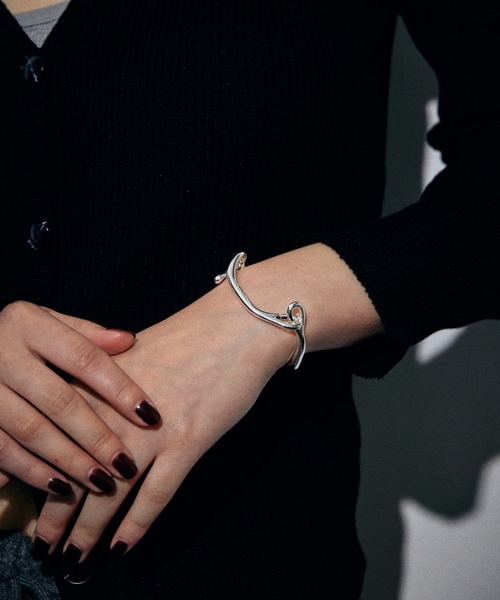 HANNE（アン）の「ループブレスレット（ブレスレット・レディース・ゴールド/シルバー・FREE）」の7枚目の写真