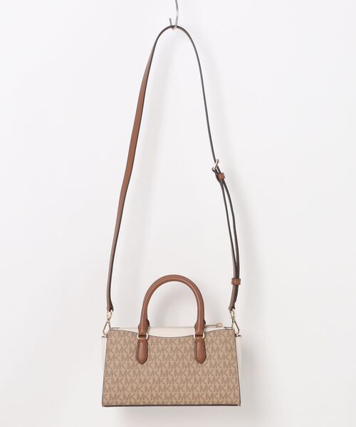 MICHAEL KORS(マイケルコース)の「ARDEN SM TZ MSGR クロスボディ(ショルダーバッグ・レディース・ブラウン系その他・FREE)」の2枚目の写真
