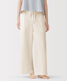 婦人　ざっくり編んだ　ロングパンツ