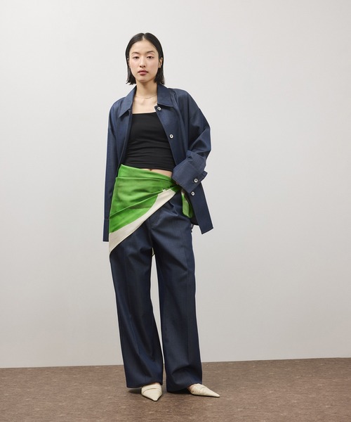 ADAM ET ROPE'(アダムエロペ)の「DOMY DIRECT print scarf(バンダナ/スカーフ・レディース・ブラック/グリーン・FREE)」の6枚目の写真