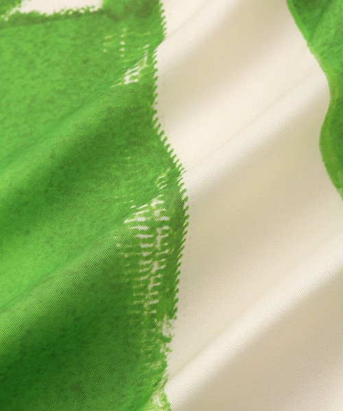 ADAM ET ROPE'(アダムエロペ)の「DOMY DIRECT print scarf(バンダナ/スカーフ・レディース・ブラック/グリーン・FREE)」の16枚目の写真