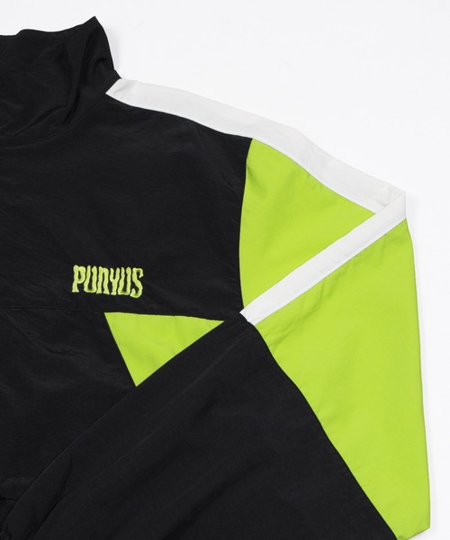 PUNYUS(プニュズ)の「切り替えナイロンワンピース(ワンピース・レディース・ベージュ/ブルー/ブラック・1/2/3/4)」の17枚目の写真