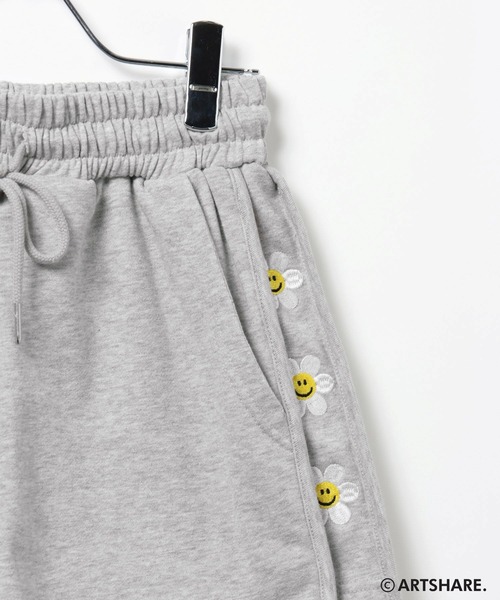 repipi armario（レピピ アルマリオ）の「【wiggle wiggle】フーディSETUP（セットアップ・キッズ・グレー/ブルー/ブラック・SMALL/MEDIUM/LARGE）」の22枚目の写真