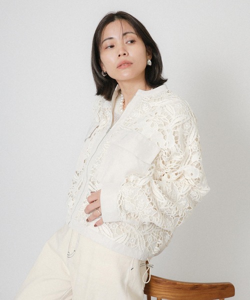 Floran（フローラン）の「レースジャケット（ブルゾン・レディース・ブラック/アイボリー・FREE）」の6枚目の写真