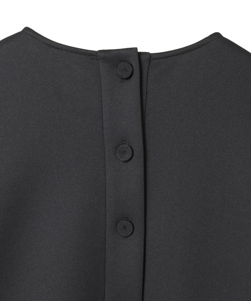 Tiara(ティアラ)の「バッグボタンダンボールワンピース(ワンピース・レディース・ブラック/ネイビー・FREE)」の3枚目の写真