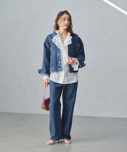 UNITED ARROWS（ユナイテッドアローズ）の「3rd デニムジャケット（デニムジャケット・レディース・ターコイズブルー系/ロイヤルブルー・36/38）」の4枚目の写真