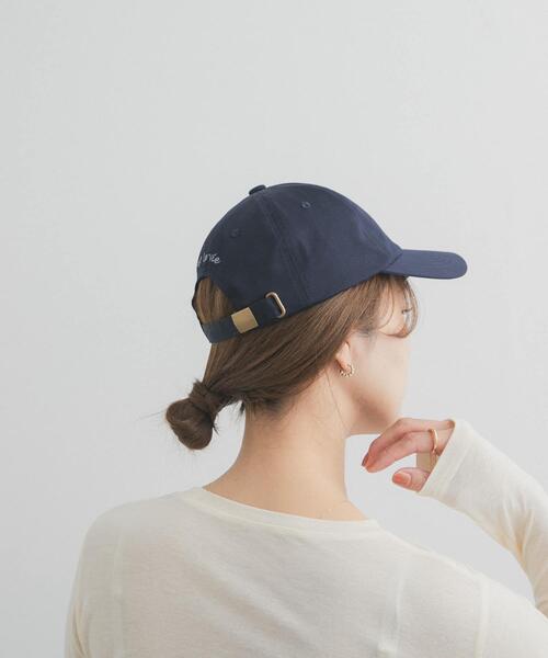 URBAN RESEARCH DOORS（アーバンリサーチドアーズ）の「刺繍ツイルキャップ（キャップ・レディース・チャコールグレー/ネイビー/ライトベージュ・ONE）」の7枚目の写真