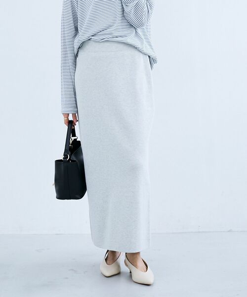 le.coeur blanc（ルクールブラン）の「スウェットライクニットスカート（スカート・レディース・ライトグレー/チャコールグレー・38）」の14枚目の写真