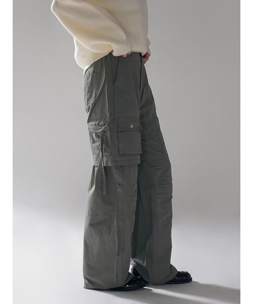 :ETHROF(イーサオブ)の「FAKE LAYERED CARGO WIDE PANTS(カーゴパンツ・レディース・カーキ/ブラック・MEDIUM)」の7枚目の写真