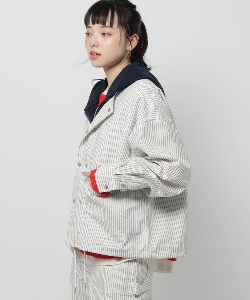 niko and...（ニコアンド）の「オックスダブルボタンカバーオール（カバーオール・レディース・アイボリー/チャコール/ナチュラル・LARGE/MEDIUM）」の20枚目の写真