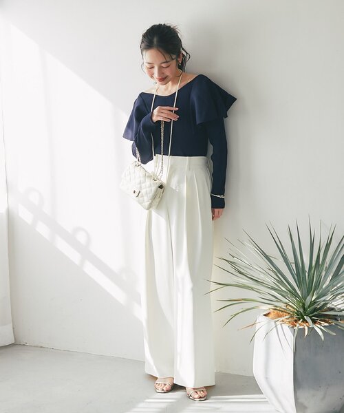 La boutique BonBon（ラブティックボンボン）の「【今すぐお届け！・女子力UP】ラッフルフリルニット（ニット/セーター・レディース・オフホワイト/サックスブルー/ネイビー・FREE）」の16枚目の写真