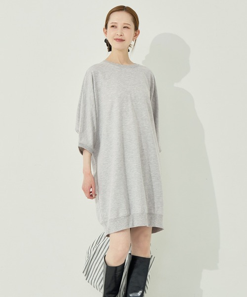 coca(coca)(コカ)の「ミニ裏毛ドルマンスリーブチュニック(チュニック・レディース・グレー/ブラック・M/L)」の2枚目の写真