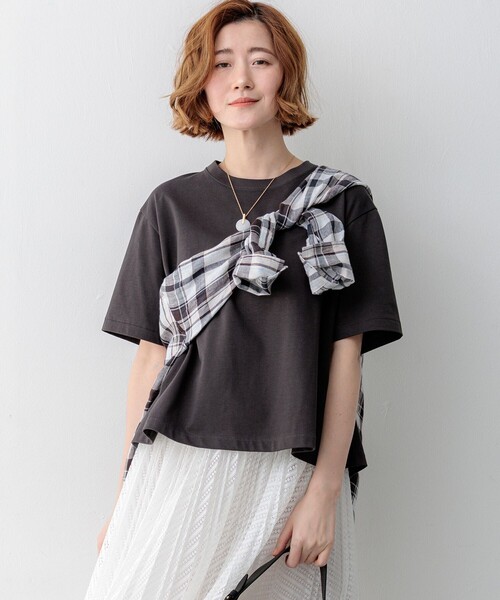 23区 L(ニジュウサンクオオキイサイズ)の「スビンギザコットン フレア Tシャツ(Tシャツ/カットソー・レディース・ブラウン系/ホワイト系/グレー系/サックスブルー系・46/44)」の2枚目の写真
