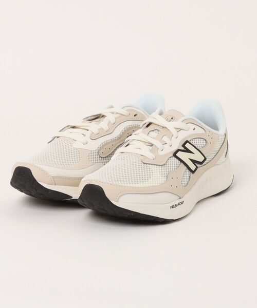 NEW BALANCE(ニューバランス)の「《New Balance》MARIS(スニーカー・メンズ・ベージュ/ホワイト/ブラック×シルバー・25.5cm/26.0cm/26.5cm/27.0cm/27.5cm/28.0cm)」の3枚目の写真