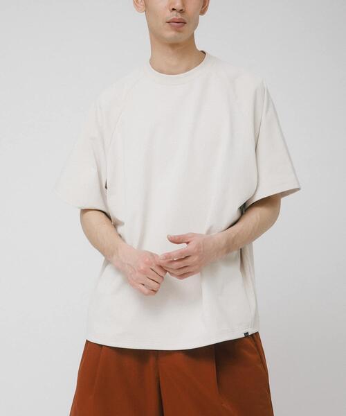 EKAL(エカル)の「『吸水速乾/UVカット』DRY OUT Super Wide T-SHIRTS(Tシャツ/カットソー・メンズ・ブラック/アイボリー/チャコールグレー・LARGE/MEDIUM)」の8枚目の写真