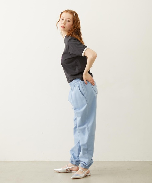 MILKFED.(ミルクフェド)の「HEART LOGO FLOCK PRINT RINGER TEE(Tシャツ/カットソー・レディース・ライトブルー/オートミール/チャコール・S/M)」の5枚目の写真