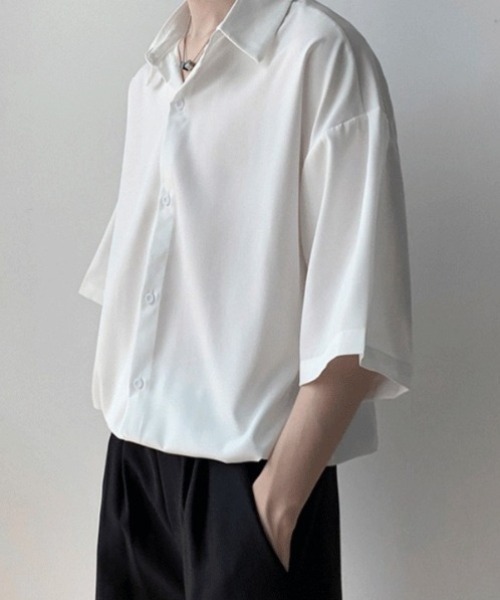 WYZ wear(ダブリューワイジィーウェア)の「ネクタイ付きオーバーサイズ半袖シャツ/ユニセックス(シャツ/ブラウス・メンズ・ブラック/グレー/ホワイト・XL/L/M)」の9枚目の写真