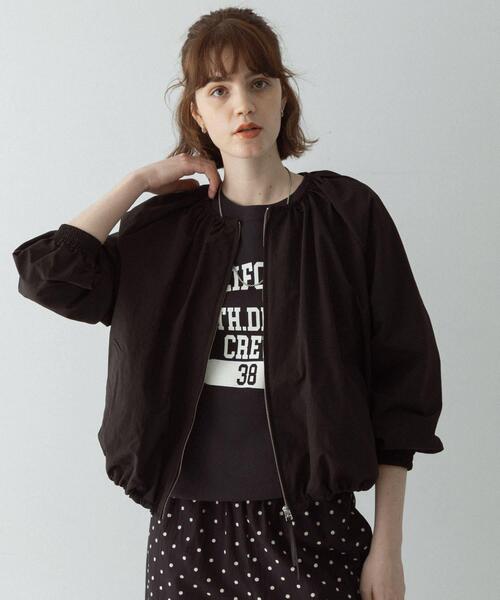 URBAN RESEARCH Sonny Label（アーバンリサーチサニーレーベル）の「『UR TECH』バルーンショートブルゾン（ブルゾン・レディース・ブラック/アイボリー/ベージュ・FREE）」の4枚目の写真