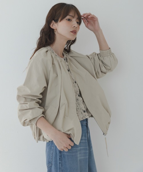 URBAN RESEARCH Sonny Label（アーバンリサーチサニーレーベル）の「『UR TECH』バルーンショートブルゾン（ブルゾン・レディース・ブラック/アイボリー/ベージュ・FREE）」の3枚目の写真