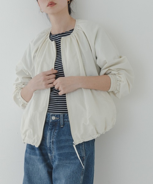 URBAN RESEARCH Sonny Label（アーバンリサーチサニーレーベル）の「『UR TECH』バルーンショートブルゾン（ブルゾン・レディース・ブラック/アイボリー/ベージュ・FREE）」の2枚目の写真