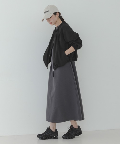 URBAN RESEARCH Sonny Label（アーバンリサーチサニーレーベル）の「『UR TECH』バルーンショートブルゾン（ブルゾン・レディース・ブラック/アイボリー/ベージュ・FREE）」の12枚目の写真