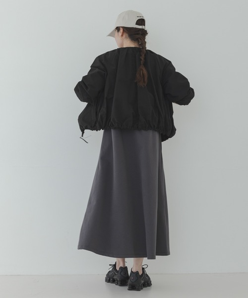 URBAN RESEARCH Sonny Label（アーバンリサーチサニーレーベル）の「『UR TECH』バルーンショートブルゾン（ブルゾン・レディース・ブラック/アイボリー/ベージュ・FREE）」の13枚目の写真