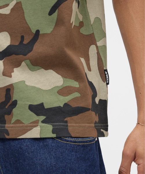 AVIREX(アヴィレックス)の「《直営店限定》CAMO T-SHIRT / カモ 半袖Tシャツ / AVIREX / アヴィレックス(Tシャツ/カットソー・メンズ・グリーン系カモフラージュ/ベージュ系その他・LARGE/XX-LARGE/MEDIUM/X-LARGE)」の4枚目の写真