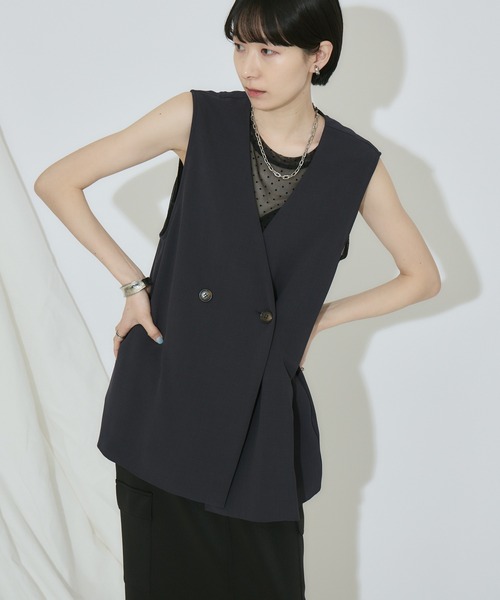 Paradise Picnic（パラダイスピクニック）の「cloche クールストレッチベスト（ベスト・レディース・ベージュ/チャコールグレー/ブラック・FREE）」の2枚目の写真