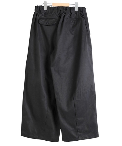 is-ness（イズネス）の「is-ness / イズネス：BALLOON EZ PANTS：28PT01T01-2-25AW[NOA]（デニムパンツ・メンズ・ブラック/ベージュ・M/L）」の4枚目の写真