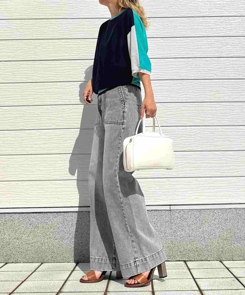Q(キュー)の「Qgirlワイドブラックデニム(デニムパンツ・レディース・グレー・LARGE/MEDIUM/SMALL)」の22枚目の写真