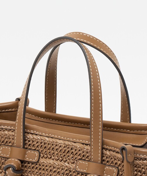 GIANNI CHIARINI（ジャンニ キアリーニ）の「＜GIANNI CHIARINI＞MARCELLA MINI トートバッグ（トートバッグ・レディース・ブラウン系・FREE）」の11枚目の写真