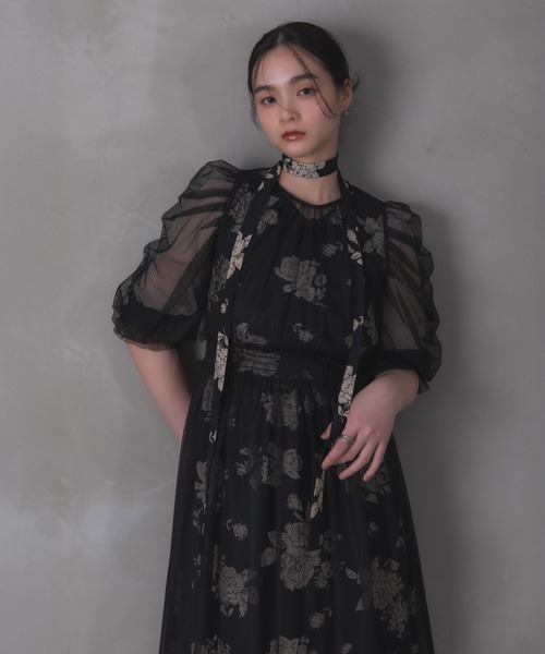 Rose of Sharon(ローズオブシャロン)の「シアーレイヤードパフ袖花柄ドレス(ドレス・レディース・ブラック/ブルー/ベージュ・M)」の14枚目の写真