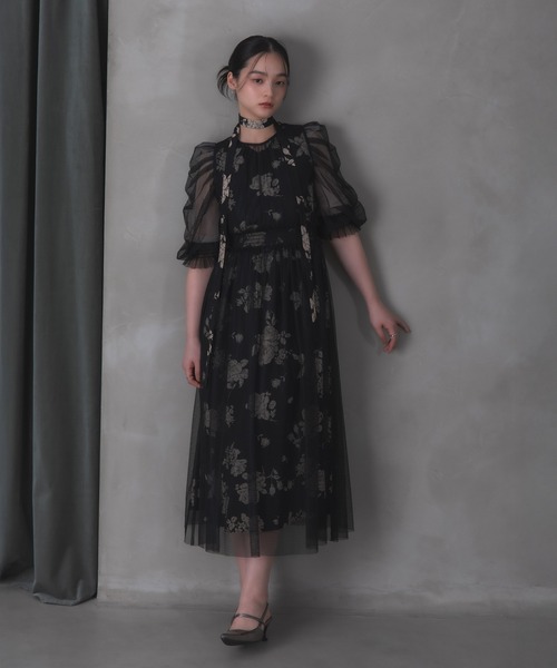 Rose of Sharon(ローズオブシャロン)の「シアーレイヤードパフ袖花柄ドレス(ドレス・レディース・ブラック/ブルー/ベージュ・M)」の17枚目の写真