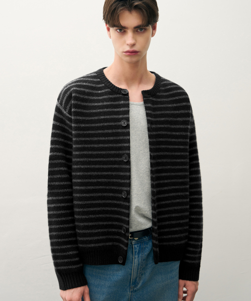Stripe Heavy Loop Round‑Neck Cardigan — кардиган в полоску [черный]