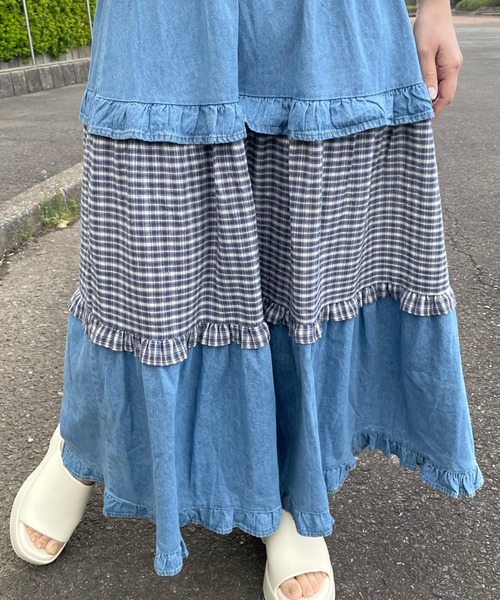 CRB(シーアールビー)の「デニムチェック切替ロングスカート(デニムスカート・レディース・インディゴブルー/ブルー・F)」の5枚目の写真