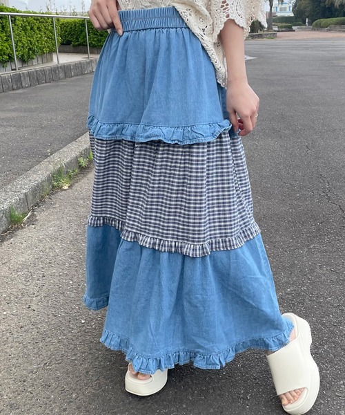 CRB(シーアールビー)の「デニムチェック切替ロングスカート(デニムスカート・レディース・インディゴブルー/ブルー・F)」の4枚目の写真