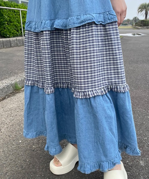 CRB(シーアールビー)の「デニムチェック切替ロングスカート(デニムスカート・レディース・インディゴブルー/ブルー・F)」の8枚目の写真