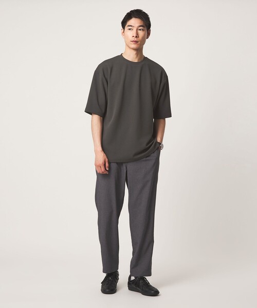 green label relaxing(グリーンレーベルリラクシング)の「アムンゼン ツイル クルーネック 半袖 Tシャツ カットソー -吸水速乾・UVカット・抗菌-(Tシャツ/カットソー・メンズ・ダークグレー/ライトグレー/ライトブルー・XL/S/M/L)」の7枚目の写真