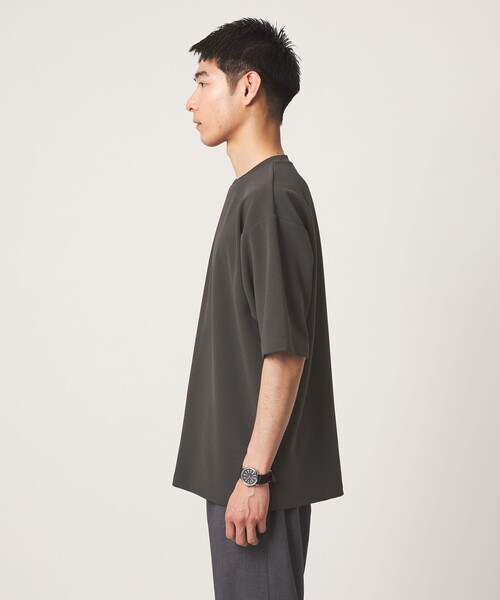 green label relaxing(グリーンレーベルリラクシング)の「アムンゼン ツイル クルーネック 半袖 Tシャツ カットソー -吸水速乾・UVカット・抗菌-(Tシャツ/カットソー・メンズ・ダークグレー/ライトグレー/ライトブルー・XL/S/M/L)」の12枚目の写真