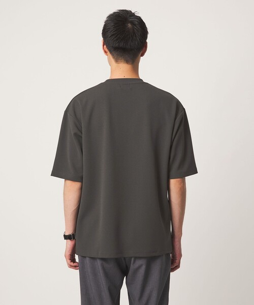 green label relaxing(グリーンレーベルリラクシング)の「アムンゼン ツイル クルーネック 半袖 Tシャツ カットソー -吸水速乾・UVカット・抗菌-(Tシャツ/カットソー・メンズ・ダークグレー/ライトグレー/ライトブルー・XL/S/M/L)」の13枚目の写真