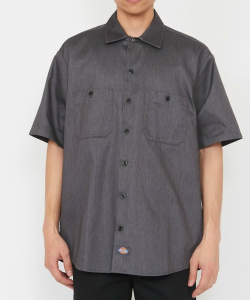 Dickies(ディッキーズ)の「Dickies/ディッキーズ ライト ワークシャツ 半袖 (Japan fit)(シャツ/ブラウス・メンズ・ヘザーグレー/ブラック/ライトベージュ/スカイブルー・LARGE/MEDIUM/X-LARGE)」の11枚目の写真