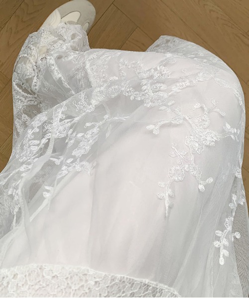 &soiree(アンドソワレ)の「総レースウエストゴムシアースカート(スカート・レディース・ホワイト・SMALL/MEDIUM/LARGE/X-LARGE)」の4枚目の写真