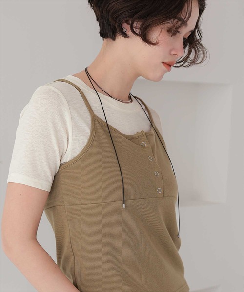 titivate(ティティベイト)の「キャミソールトップスドッキングTシャツ(Tシャツ/カットソー・レディース・ブラック/グレー/ベージュ・L/M)」の15枚目の写真