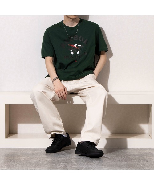 Reebok(リーボック)の「ランナー グラフィック Tシャツ / RUNNER GRAPHIC TEE(Tシャツ/カットソー・メンズ・グレイッシュベージュ/ホワイト/グリーン・SMALL/X-LARGE/LARGE)」の10枚目の写真