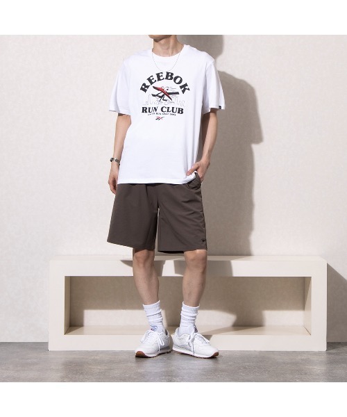 Reebok(リーボック)の「ランナー グラフィック Tシャツ / RUNNER GRAPHIC TEE(Tシャツ/カットソー・メンズ・グレイッシュベージュ/ホワイト/グリーン・SMALL/X-LARGE/LARGE)」の8枚目の写真